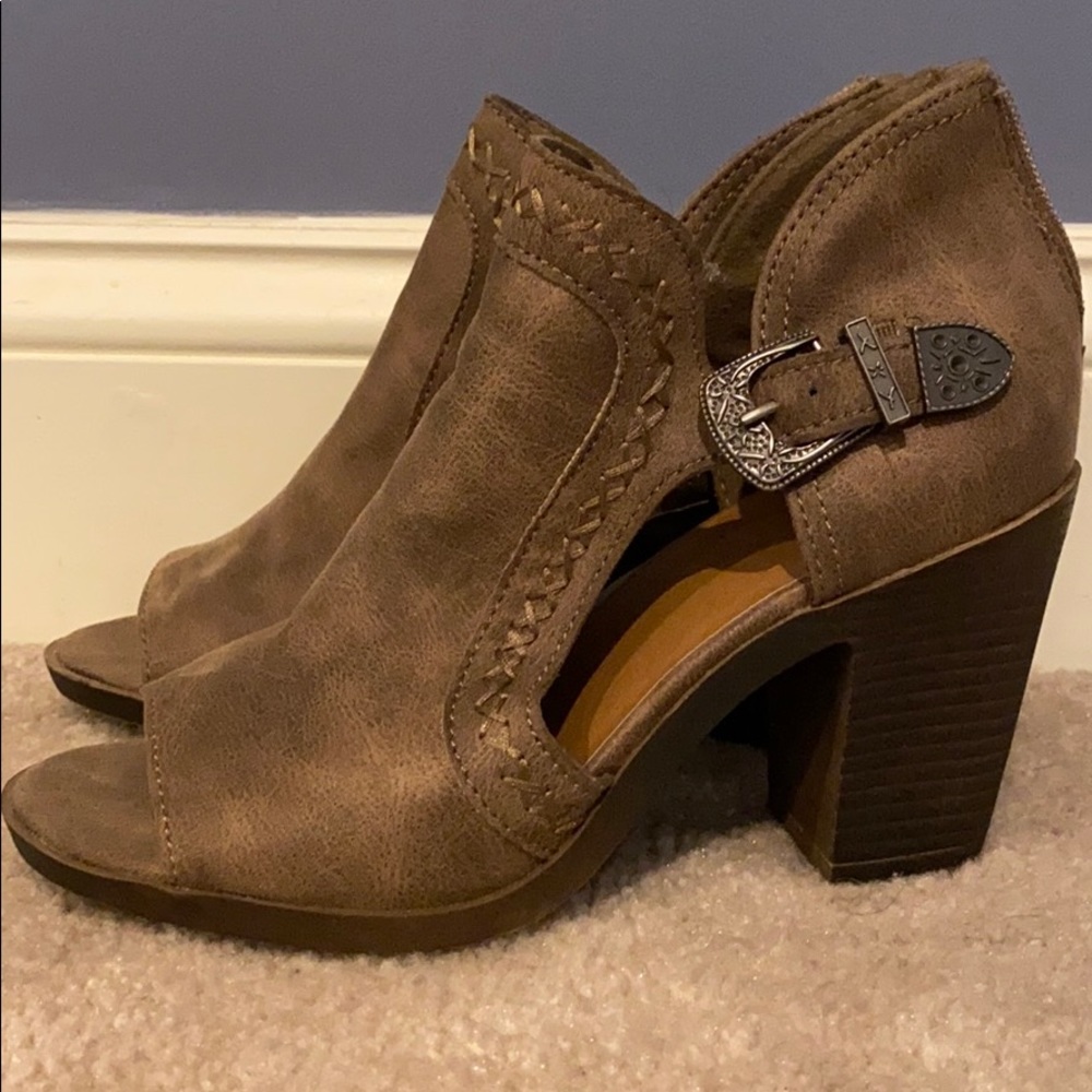 Open toe booties